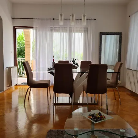 Ante Guest house 3*