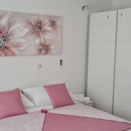 Guest house Ante 3*